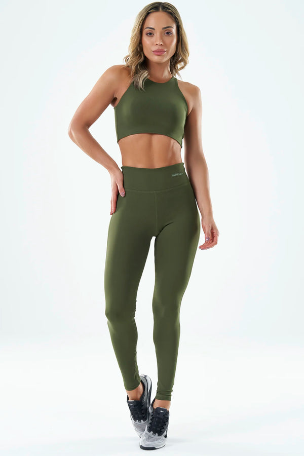 CONJUNTO LEGGING DANI VERDE MILITAR – CONFORT + TOP DANI VERDE MILITAR – CONFORT